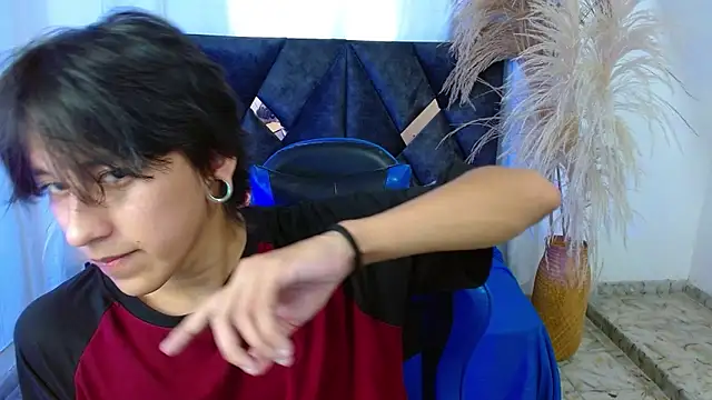 nikoo 18 online show from 04-06-26, 02:40