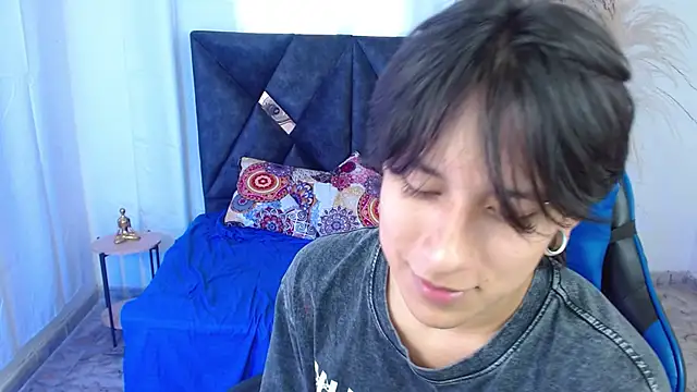 nikoo 18 online show from 04-09-26, 02:56