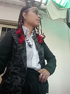 Maggyx online show from 02-28-26, 01:44