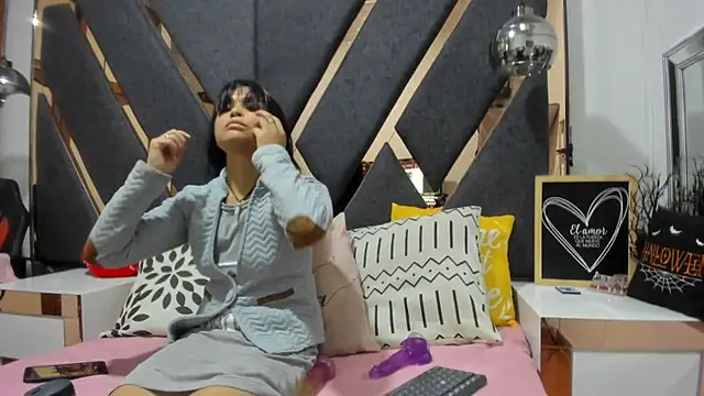 Maggyx online show from 02-26-26, 01:33