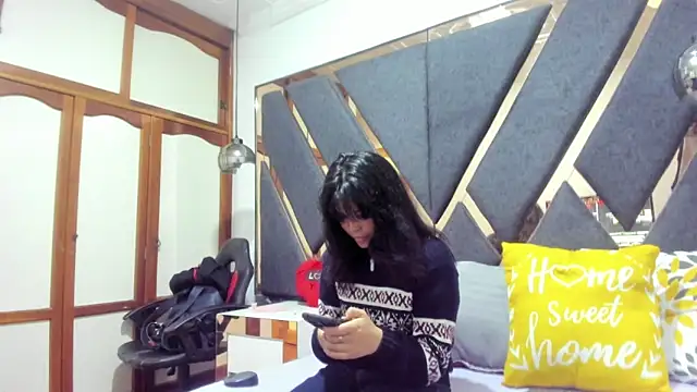 Maggyx online show from 02-13-26, 01:33