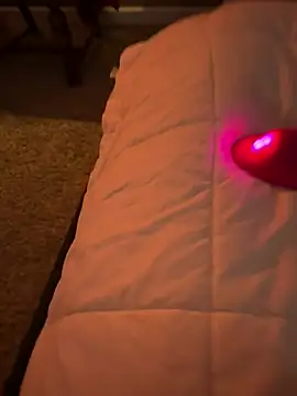 Snapshot of mooviebaby chatting on 02-07-26, 01:30 mooviebaby online show from 02-07-26, 01:30