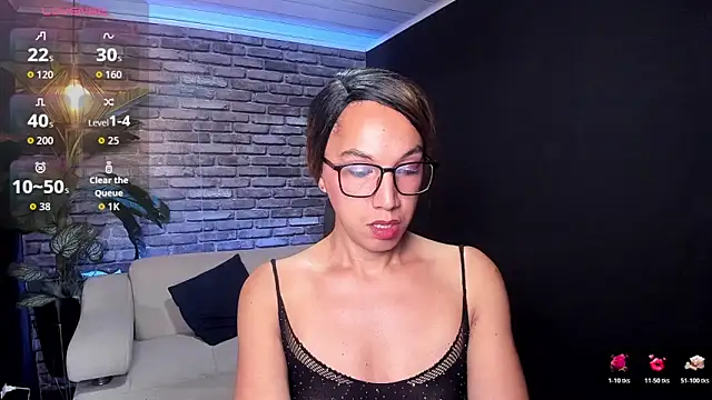 Snapshot of isabella_star_ chatting on 05-20-26, 11:29 isabella star online show from 05-20-26, 11:29