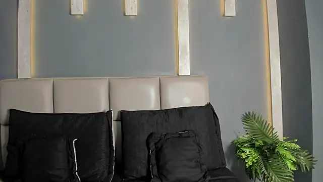 Snapshot of TSExoticFuck chatting on 03-03-26, 07:54 TSExoticFuck online show from 03-03-26, 07:54