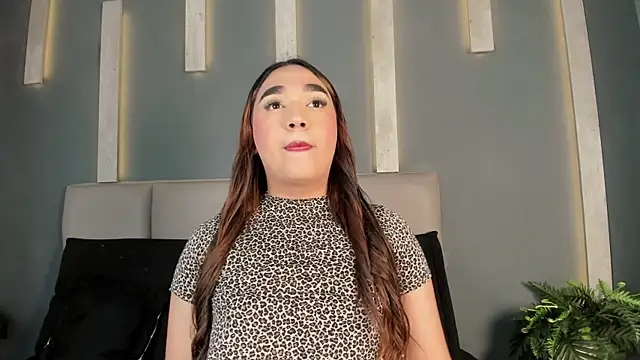 Snapshot of TSExoticFuck chatting on 02-14-26, 07:36 TSExoticFuck online show from 02-14-26, 07:36