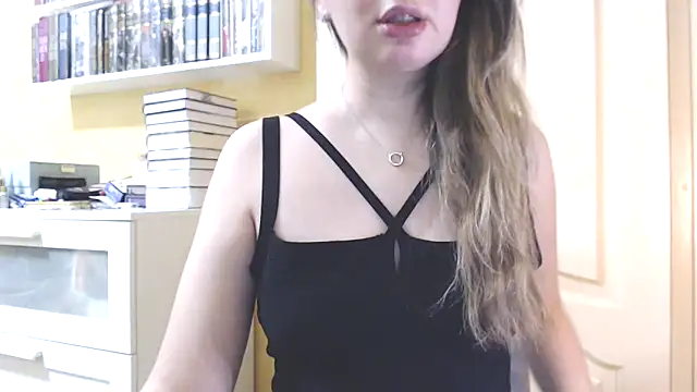 Snapshot of Tasiya chatting on 02-24-26, 03:02 Tasiya online show from 02-24-26, 03:02