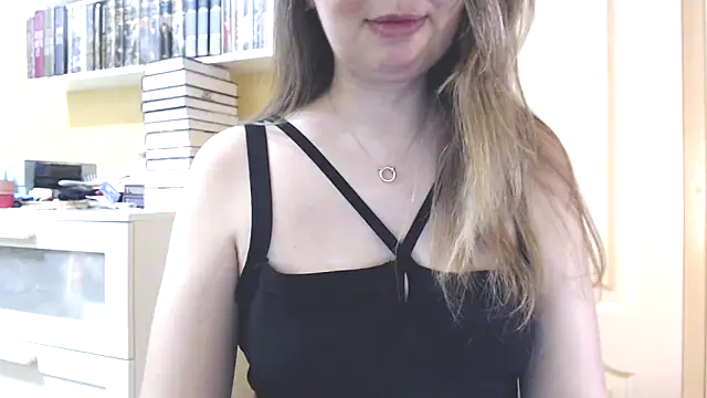 Snapshot of Tasiya chatting on 02-23-26, 08:09 Tasiya online show from 02-23-26, 08:09