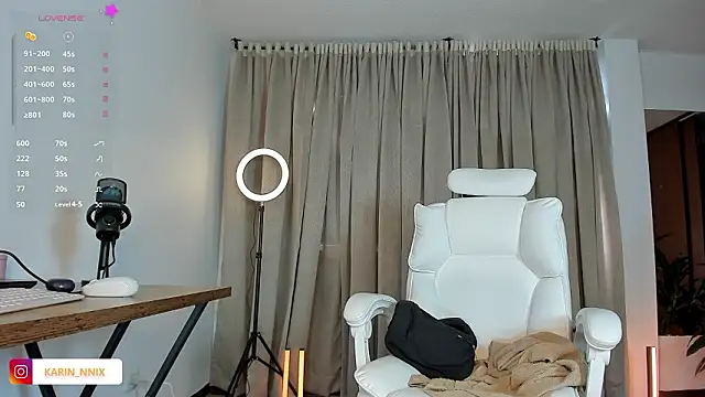 karinnixx online show from 03-10-26, 02:43