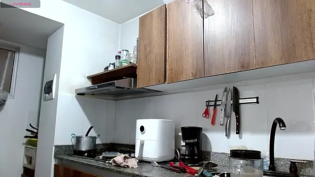 Juliexxxxtasy online show from 02-23-26, 12:17