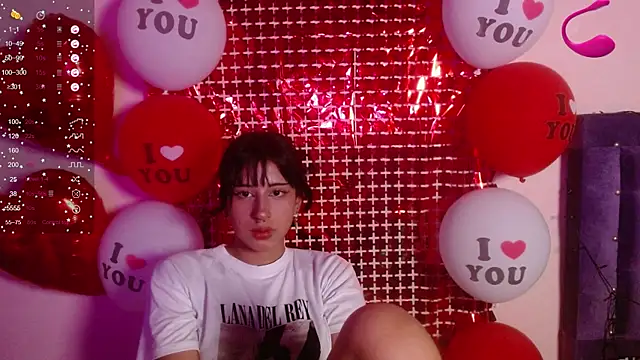 kitty Gothic online show from 02-14-26, 06:41