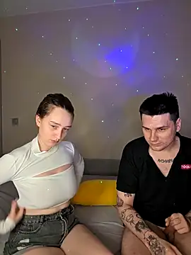 ToxyFoxyy online show from 02-06-26, 02:13