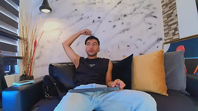 Max Hornye online show from 04-16-26, 06:30