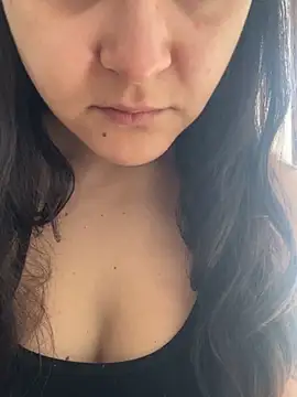 Snapshot of rooobro chatting on 02-06-26, 08:54 rooobro online show from 02-06-26, 08:54