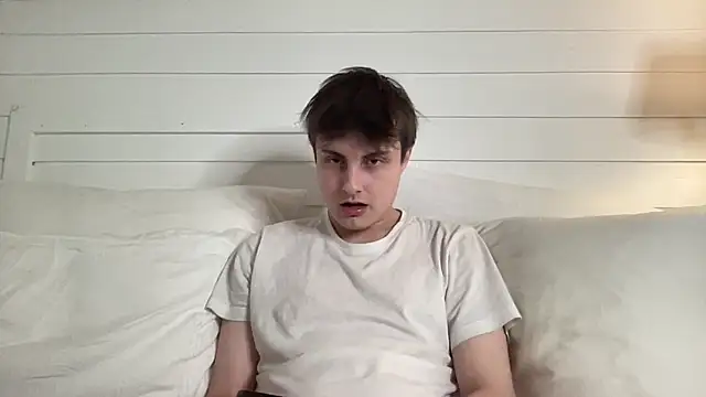 Snapshot of NoahhSkye chatting on 02-12-26, 08:30 NoahhSkye online show from 02-12-26, 08:30