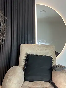 ARON LUXX online show from 02-12-26, 03:06