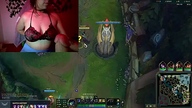 Snapshot of SpicyGirl77 chatting on 02-11-26, 01:38 SpicyGirl77 online show from 02-11-26, 01:38