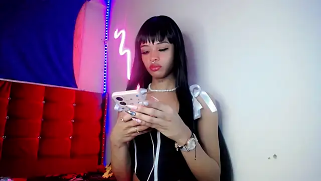 DahliaGill online show from 04-07-26, 11:17