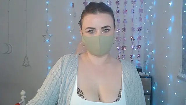 Avelina1 online show from 04-08-26, 08:27