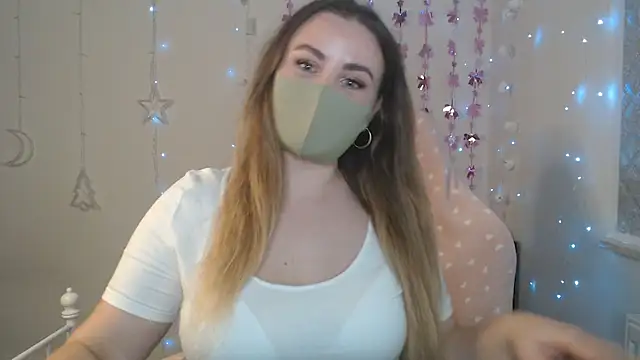 Avelina1 online show from 04-01-26, 09:32