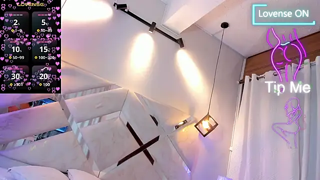 Wildkiitty online show from 03-17-26, 09:40