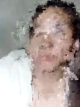 Snapshot of bongtuyet11 chatting on 02-07-26, 08:28 bongtuyet11 online show from 02-07-26, 08:28