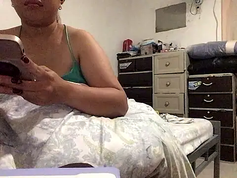 lady candy85 online show from 02-09-26, 09:29