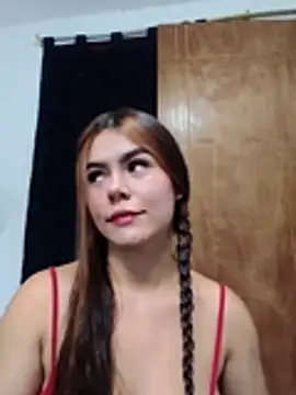Snapshot of EmiNavarro chatting on 07-11-26, 08:53 EmiNavarro online show from 07-11-26, 08:53