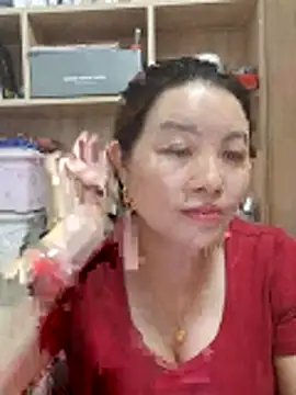 Snapshot of Jennie_dogy chatting on 05-30-26, 04:52 Jennie dogy online show from 05-30-26, 04:52