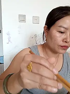 Jennie dogy online show from 04-07-26, 12:56