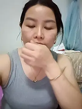 Jennie dogy online show from 04-09-26, 12:22