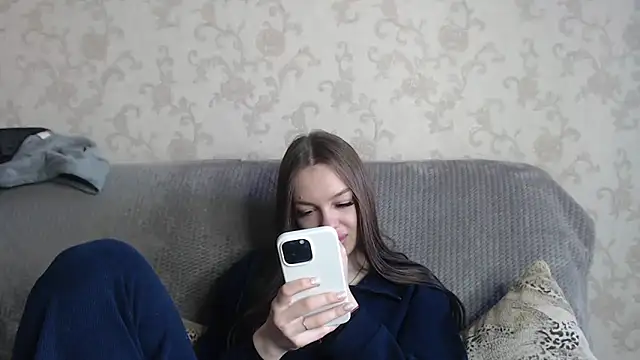 CandyGyrl online show from 04-09-26, 01:07