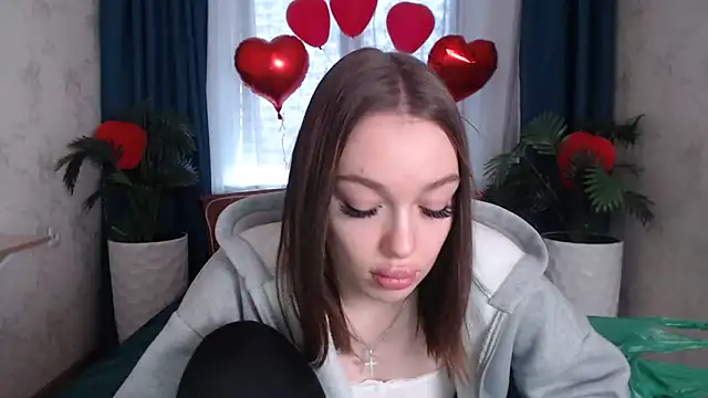 CandyGyrl online show from 02-26-26, 08:03