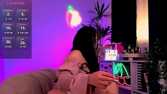 Snapshot of KatherineSwan chatting on 02-22-26, 05:25 KatherineSwan online show from 02-22-26, 05:25