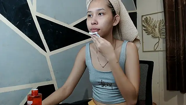 Charming lexi online show from 04-10-26, 09:27