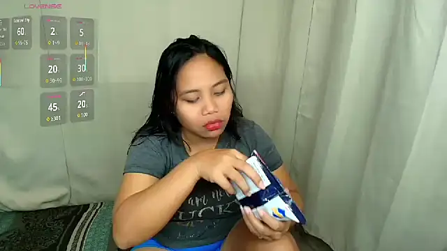 Black novaaa online show from 03-11-26, 02:33