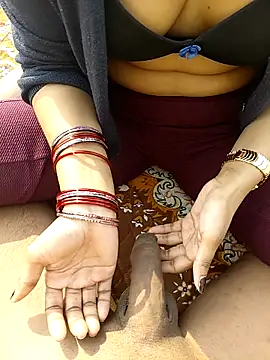 x couple2 online show from 02-16-26, 09:30