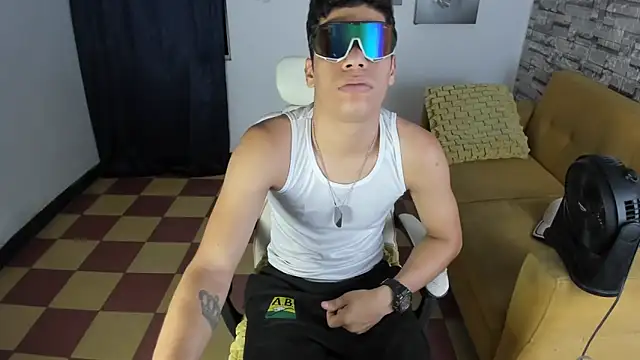 Andres sant  online show from 03-25-26, 02:12