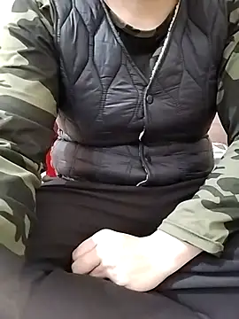 LiilyZi online show from 03-10-26, 01:31