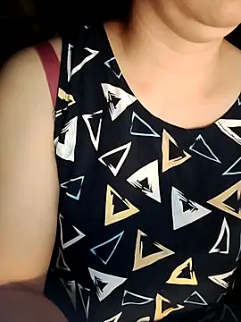 LiilyZi online show from 03-23-26, 02:39