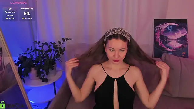 Snapshot of Katrina_Jones_ chatting on 02-23-26, 11:44 Katrina Jones online show from 02-23-26, 11:44