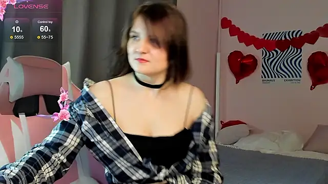 Snapshot of Maria_Rogers chatting on 02-15-26, 01:17 Maria Rogers online show from 02-15-26, 01:17