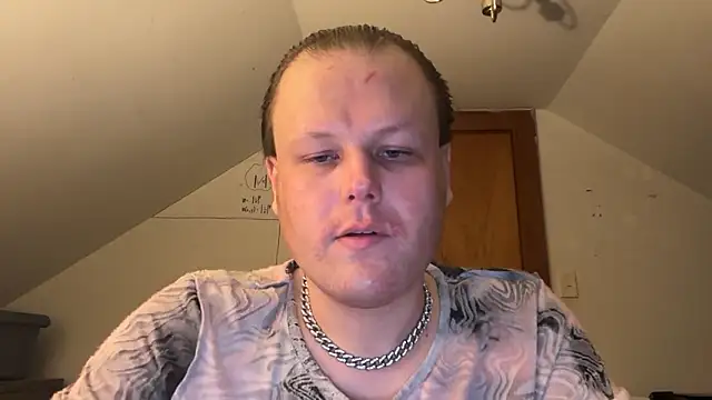 Snapshot of RaeganV chatting on 02-21-26, 10:28 RaeganV online show from 02-21-26, 10:28