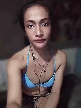 Snapshot of GeorginaLove09 chatting on 05-21-26, 02:09 GeorginaLove09 online show from 05-21-26, 02:09