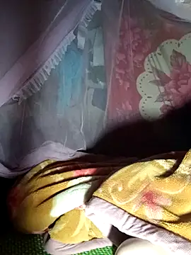 witch-xx online show from 03-18-26, 05:47