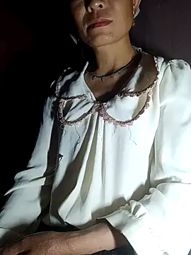 witch-xx online show from 05-14-26, 04:37