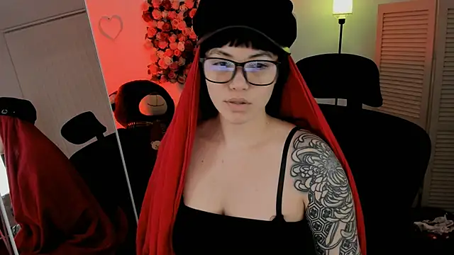 Snapshot of NeoGeisha chatting on 04-19-26, 06:10 NeoGeisha online show from 04-19-26, 06:10