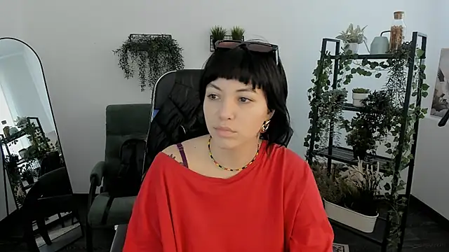 Snapshot of NeoGeisha chatting on 04-14-26, 09:03 NeoGeisha online show from 04-14-26, 09:03