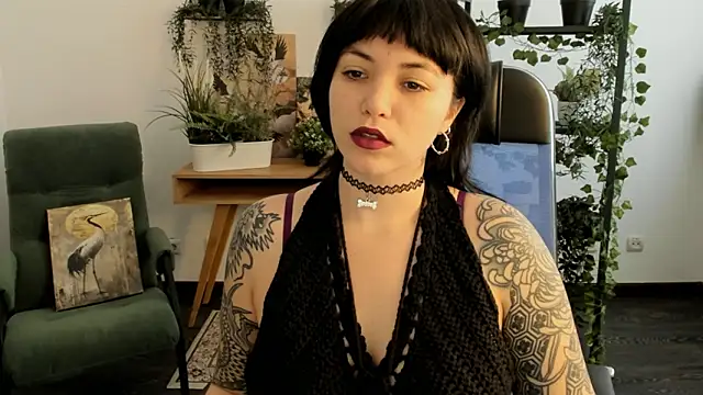 Snapshot of NeoGeisha chatting on 03-05-26, 10:12 NeoGeisha online show from 03-05-26, 10:12