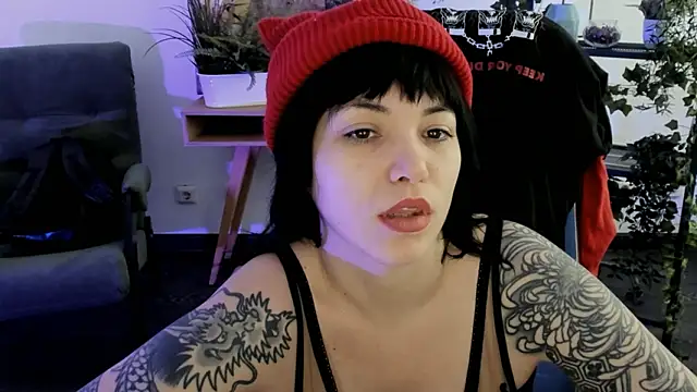 Snapshot of NeoGeisha chatting on 03-06-26, 10:10 NeoGeisha online show from 03-06-26, 10:10