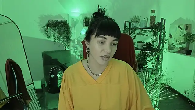 Snapshot of NeoGeisha chatting on 04-21-26, 04:13 NeoGeisha online show from 04-21-26, 04:13